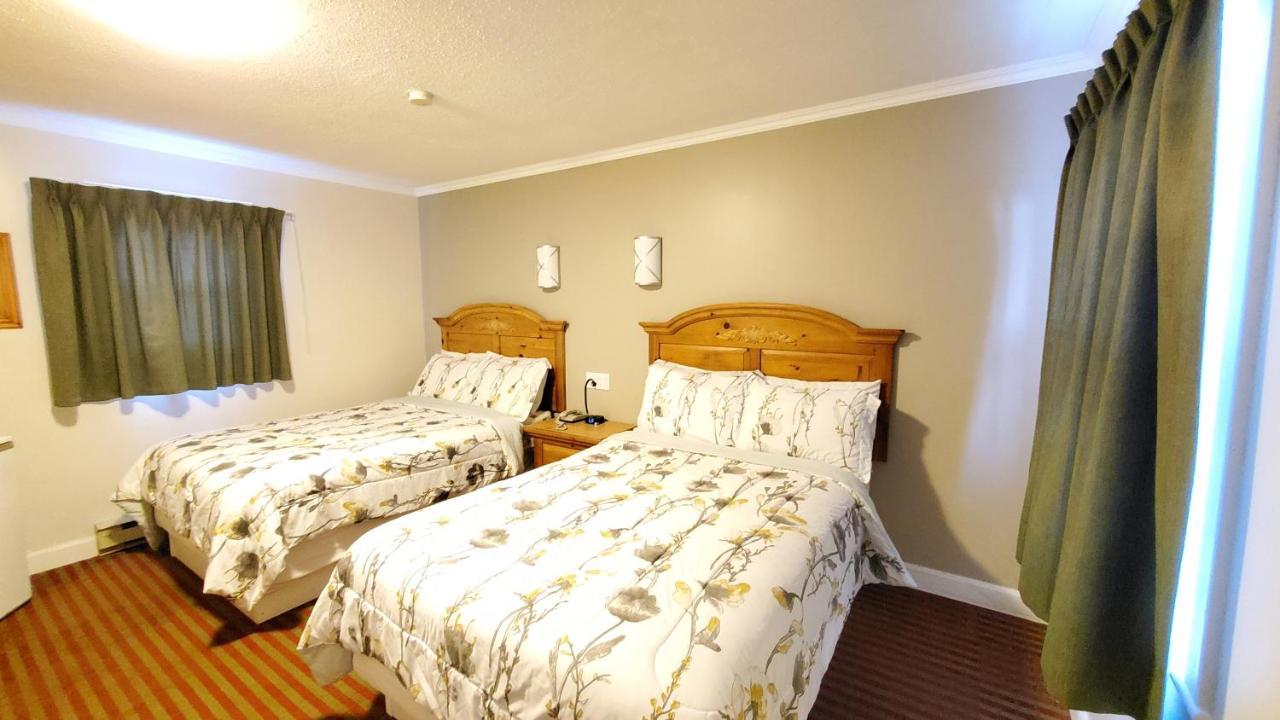 Knights Inn Colonial Fireside Inn Pembroke Exteriér fotografie