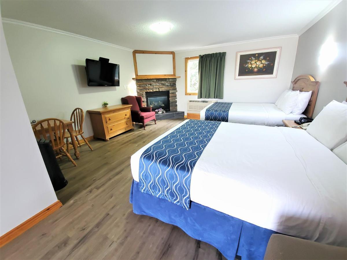 Knights Inn Colonial Fireside Inn Pembroke Exteriér fotografie